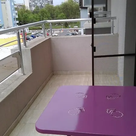 Appartement Black & White Burgas
