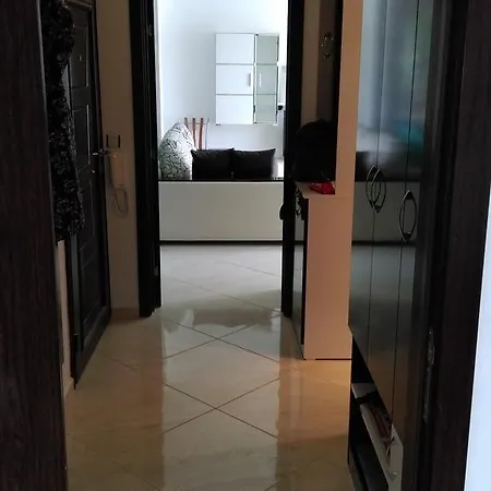 Apartament Black & White Burgas